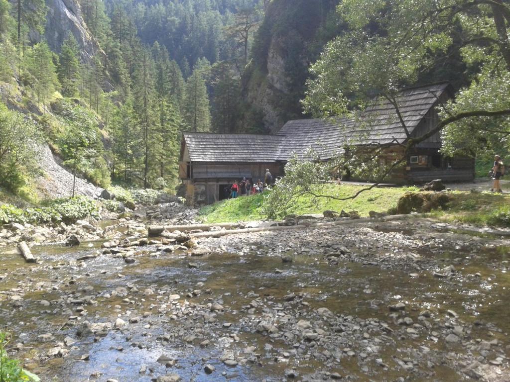 Chata Bešeňová Eksteriør billede
